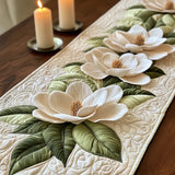 Runner de masă din quilt pentru a sublinia eleganța florală